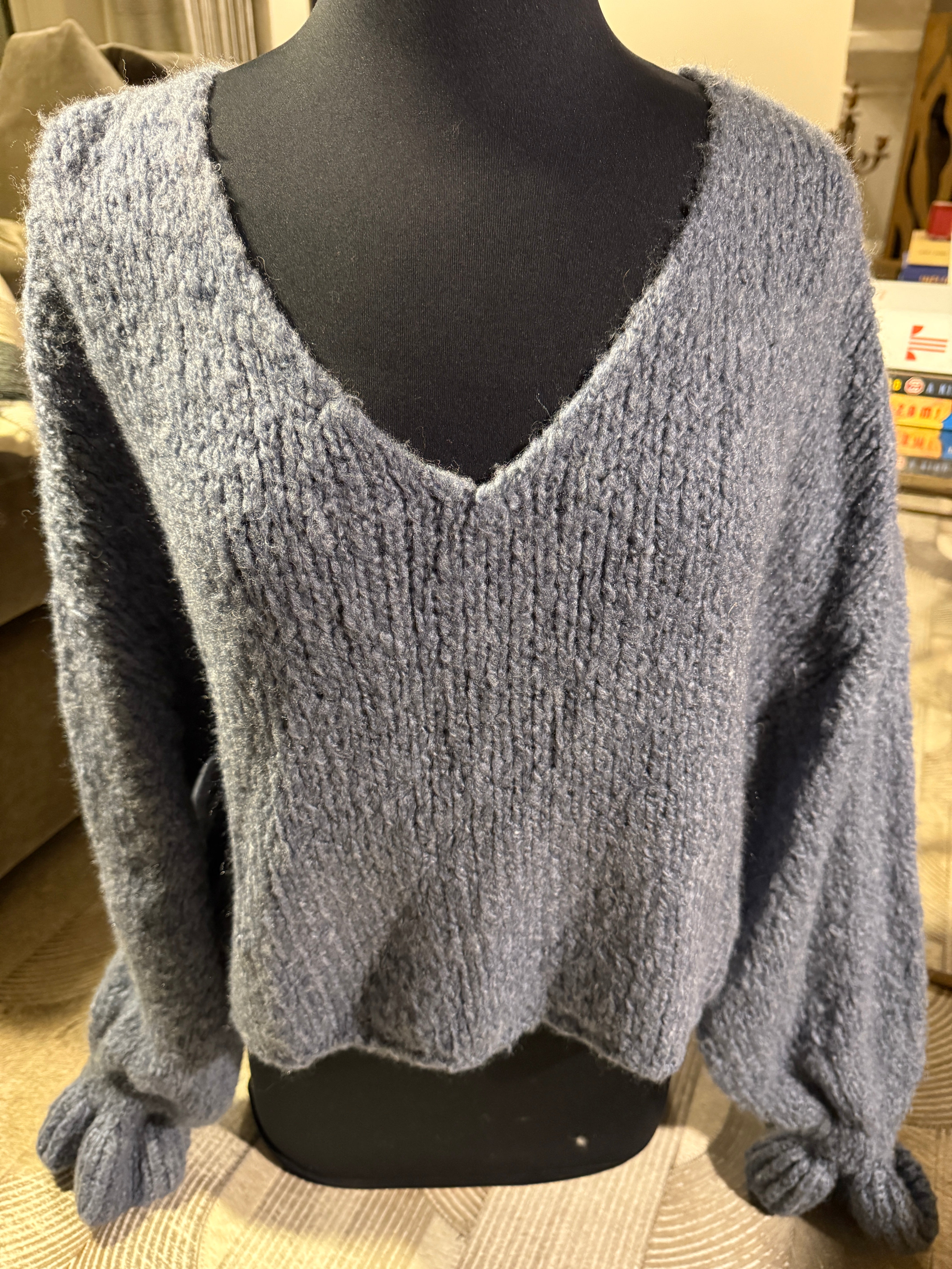 Devin flutter sleeve V-neck sweater